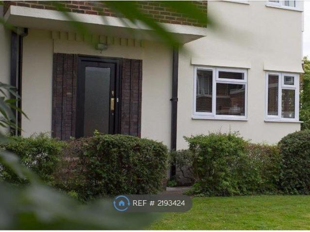 Apartment for rent in London Borough of Ealing, Perivale