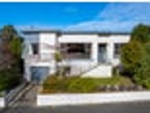 House for rent in Otakou