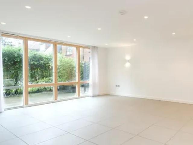 Apartment for rent in Golders Green, Greater London
