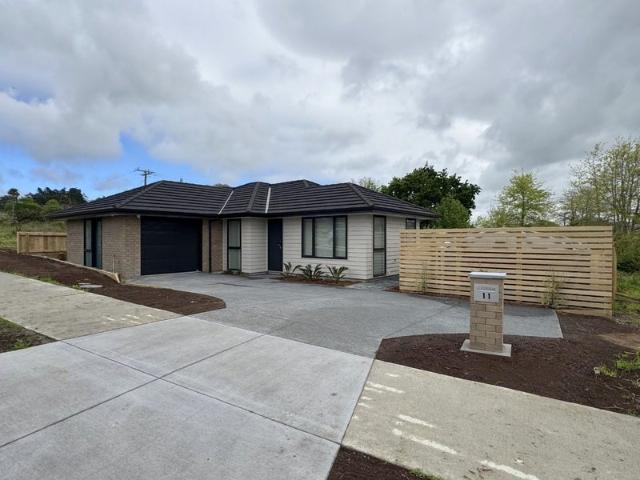 House for rent in Helensville, Rodney