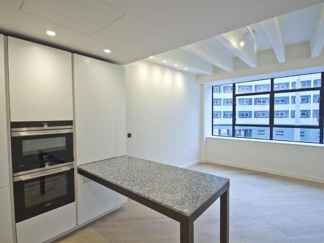 Apartment for rent in Shepherd's Bush, Greater London