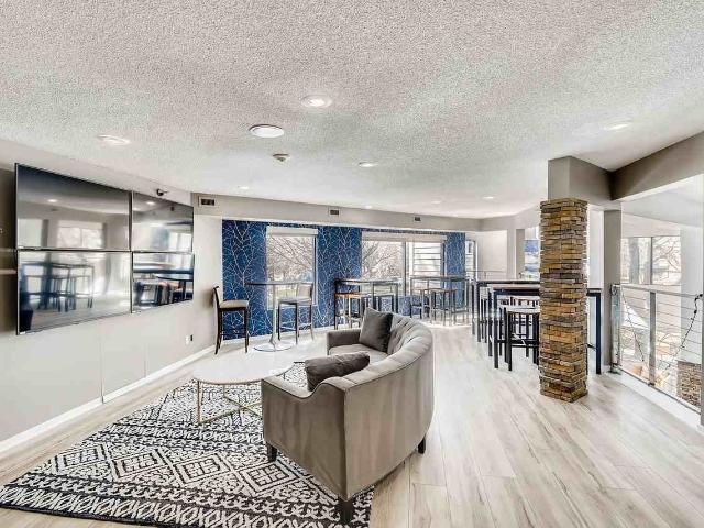 Apartment for rent in Triangle, Saint Louis Park