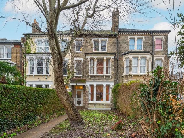 Apartment for rent in Brixton, Greater London