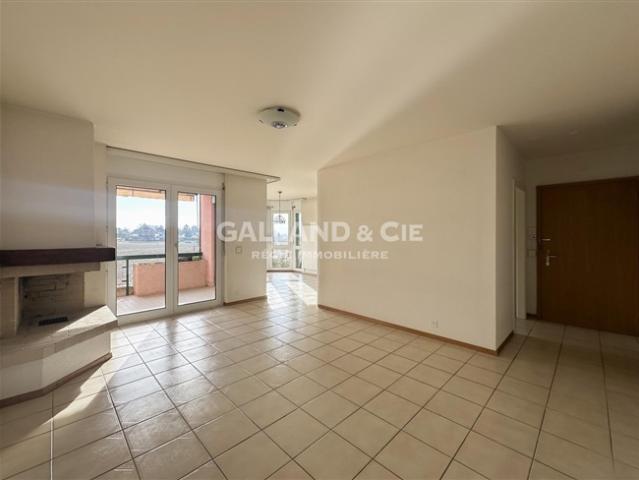 Wohnung kaufen in Ecublens (FR), Waadt