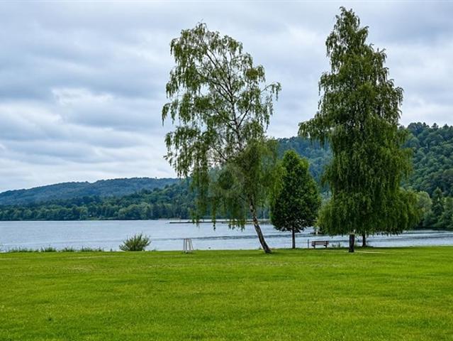 Wohnung kaufen in Le Landeron