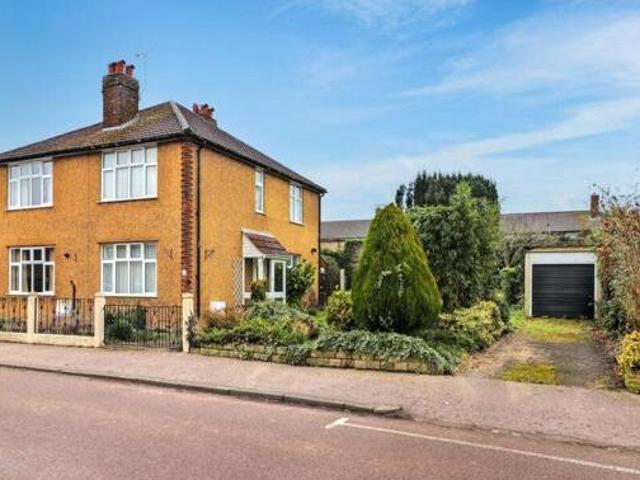House for sale in Old Town, Shephall