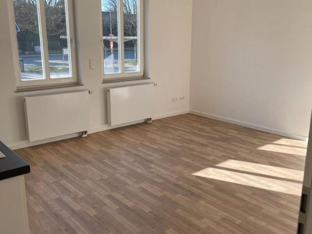 Wohnung mieten in Zuffenhausen-Hohenstein, Stuttgart
