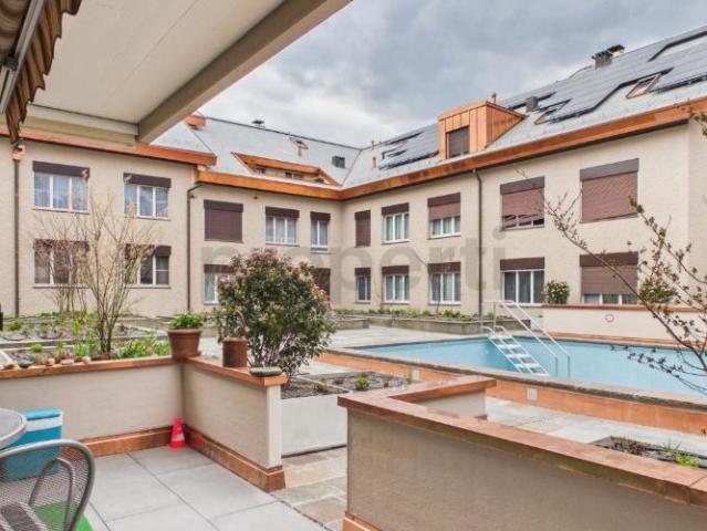 Wohnung kaufen in Einigen, Zürich
