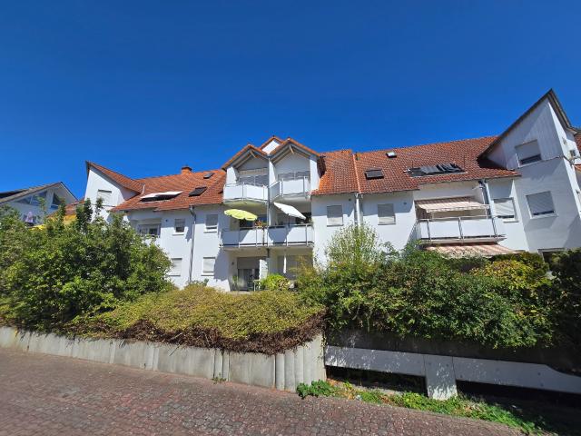 Dachgeschosswohnung kaufen in Hanau, Hessen