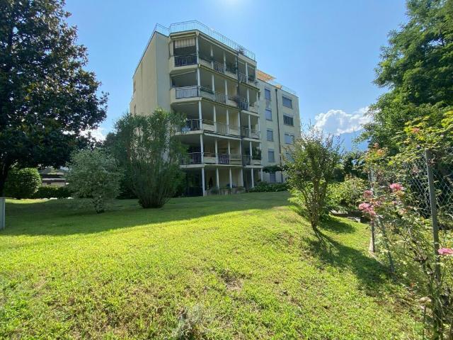 Wohnung kaufen in Minusio, Tessin