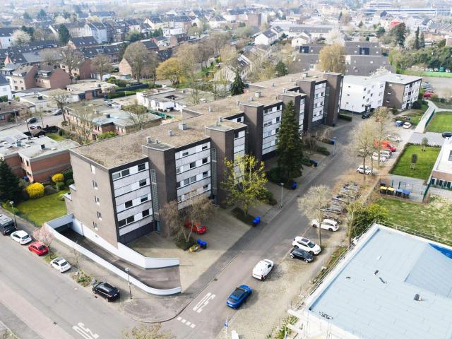 Dachgeschosswohnung kaufen in Bungt, Mönchengladbach