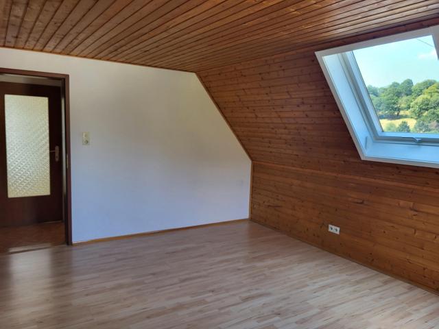 Dachgeschosswohnung mieten in Baden-Baden, Baden-Württemberg