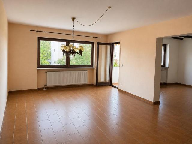 Wohnung kaufen in Almoshof, Nürnberg