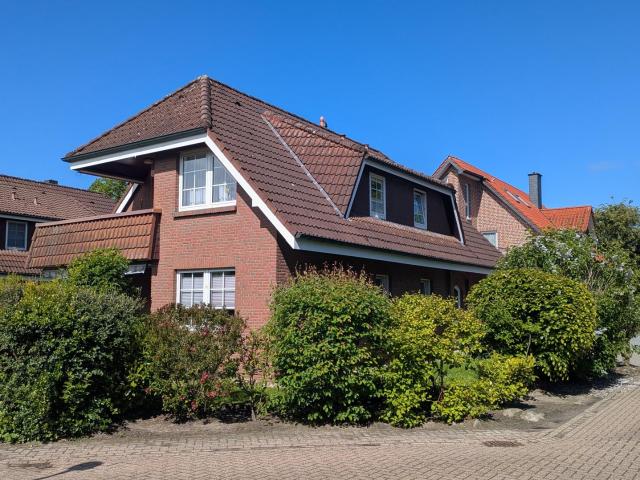 Dachgeschosswohnung kaufen in Eiden, Bad Zwischenahn