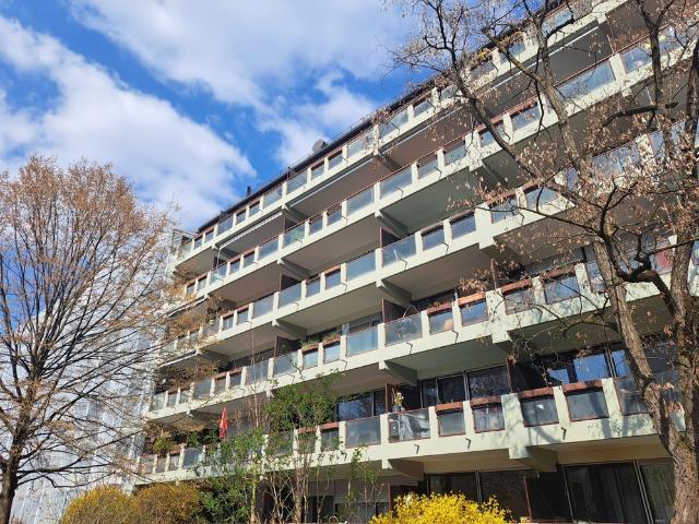 Wohnung kaufen in Moosach, München