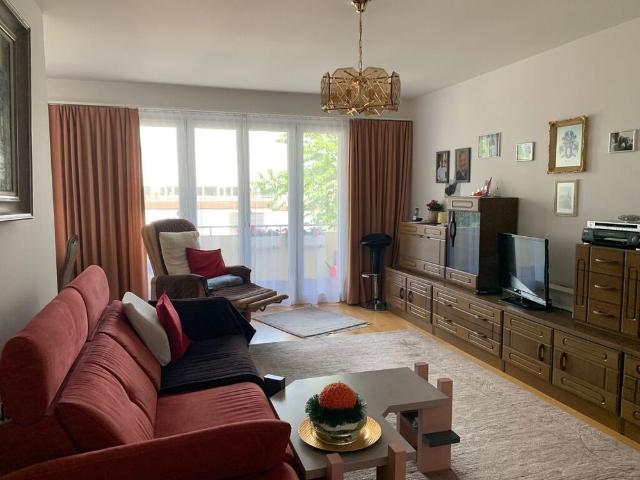 Apartment mieten in Einigen, Zürich
