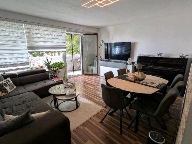 Wohnung kaufen in Königsbrunn, Bayern