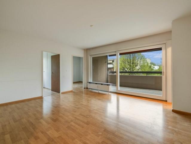 Wohnung kaufen in Therwil, Basel-Landschaft