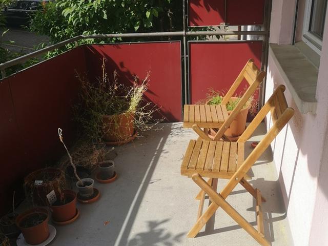 Wohnung mieten in Einigen, Zürich