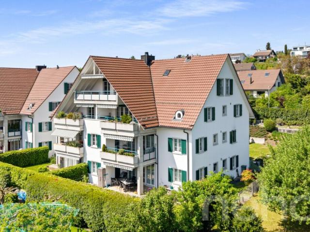 Maisonette kaufen in Winkel, Zürich