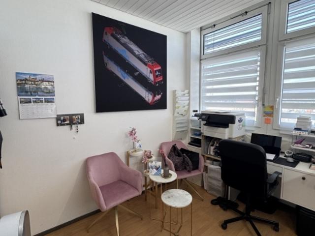 Büro mieten in Adlikon, Regensdorf