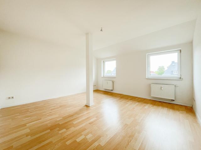 Dachgeschosswohnung mieten in Altendorf, Chemnitz