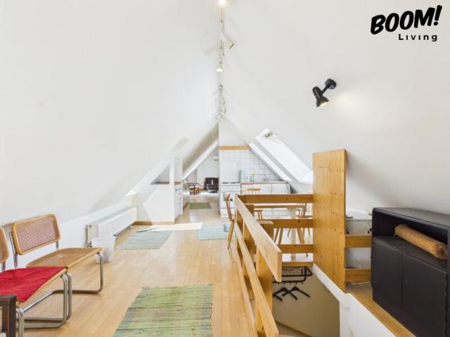 Dachgeschosswohnung kaufen in Wien