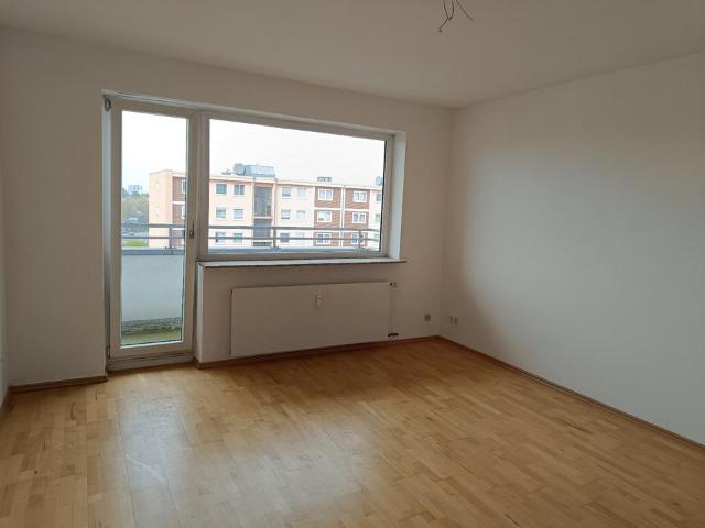 Wohnung kaufen in Brück, Köln