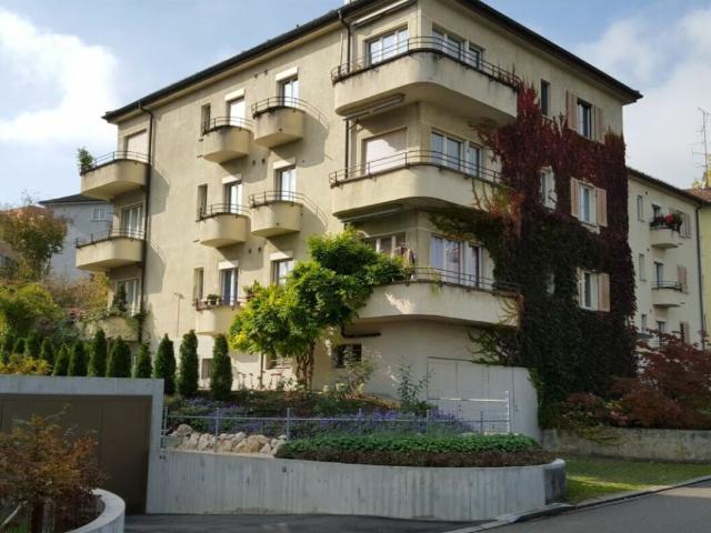 Apartment mieten in Einigen, Zürich
