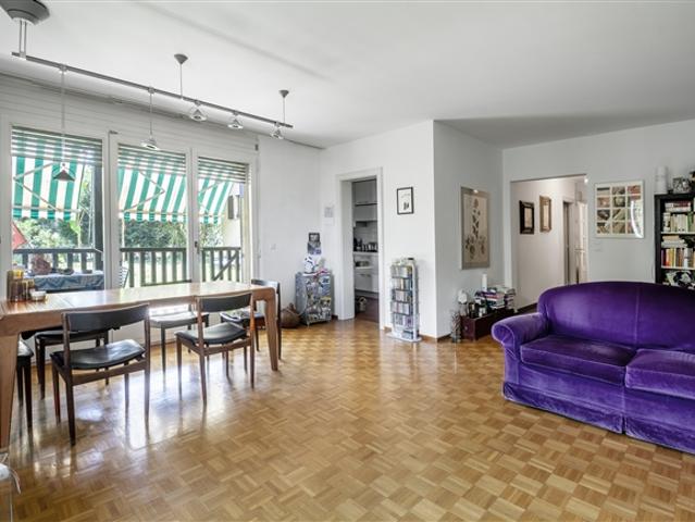 Wohnung kaufen in Collina d'Oro, Tessin