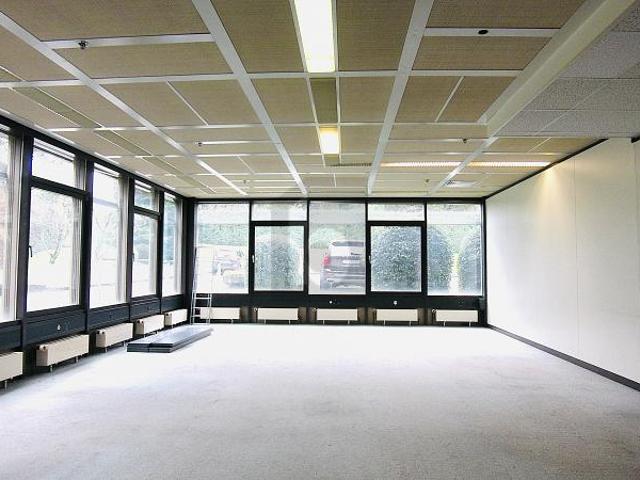 Büro mieten in Saint-Sulpice (VD), Waadt