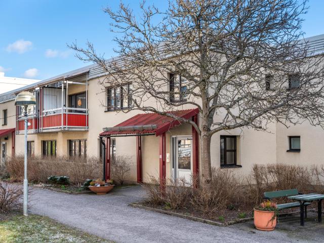 Bostad till salu i Rinkeby-Kista, Sollentuna