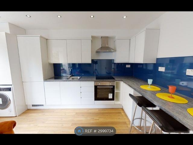 House for rent in Somers Town, Greater London