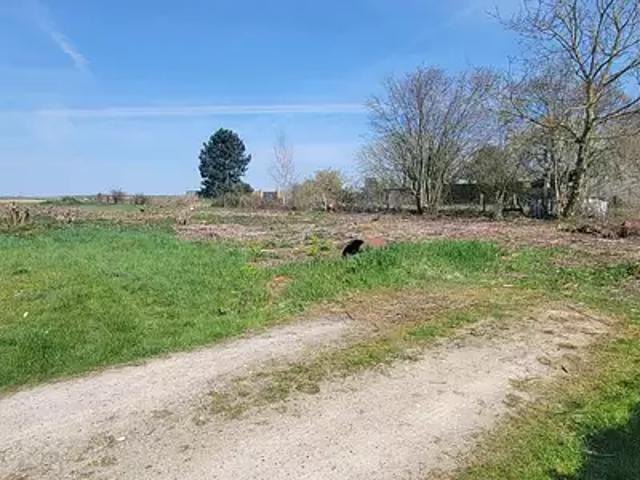 Terrain vente à Compiègne, Hémévillers