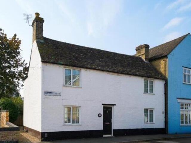 House for sale in Huntingdon