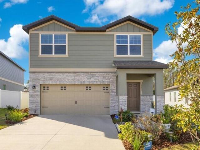 House for sale in Groveland