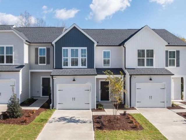Townhouse for sale in Hemingway, South Carolina