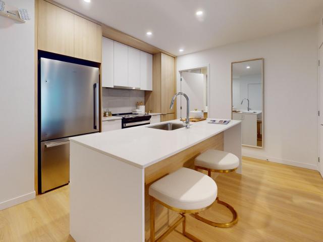 Apartment for rent in Pointe-claire, Quebec