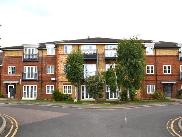 Apartment for rent in London Borough of Merton, Greater London