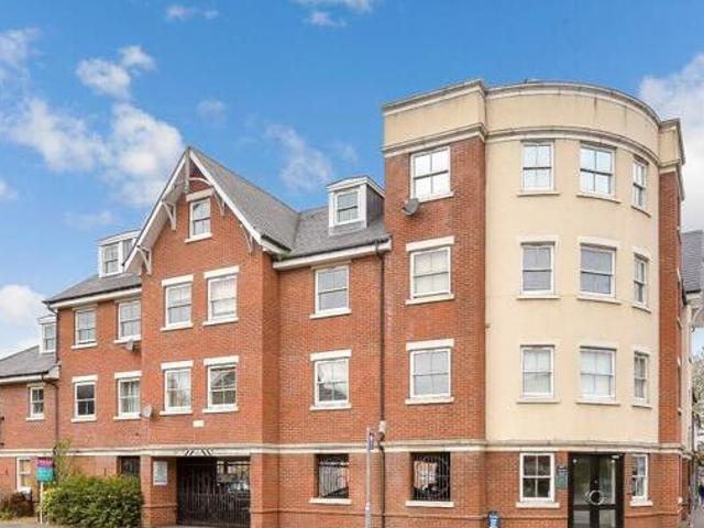 House for sale in Ivy Chimneys, Epping