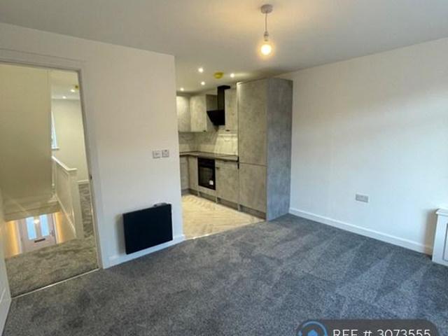 Apartment for rent in Heaviley, Stockport