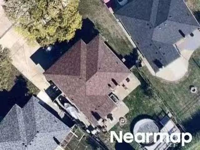 House for sale in Troy