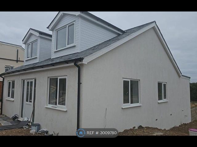 House for rent in Pouchen End, Hertfordshire