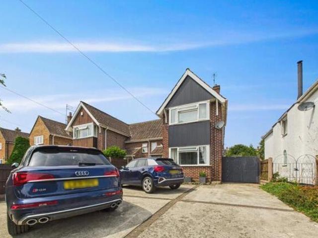 House for sale in Gloucester, Gloucestershire