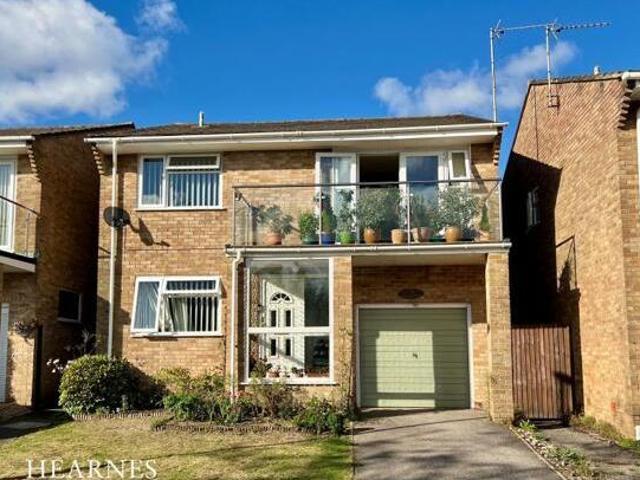 House for sale in Lyons, Greater London