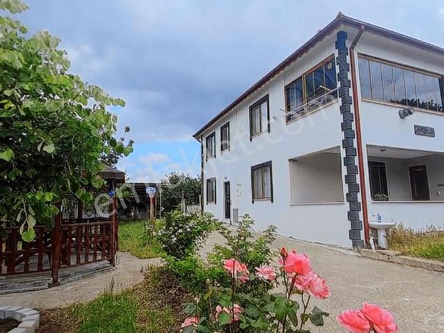 Hendek, Sakarya içerisinde satılık Villa