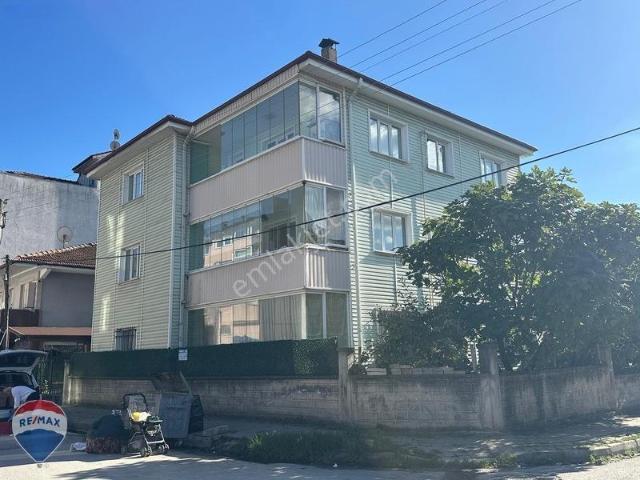 Yenimahalle Mahallesi, Hendek içerisinde kiralık mülk