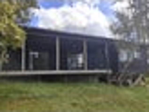 House for rent in Oratia