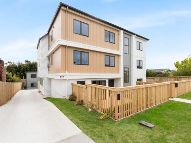 Apartment for rent in Lincoln, Henderson-Massey