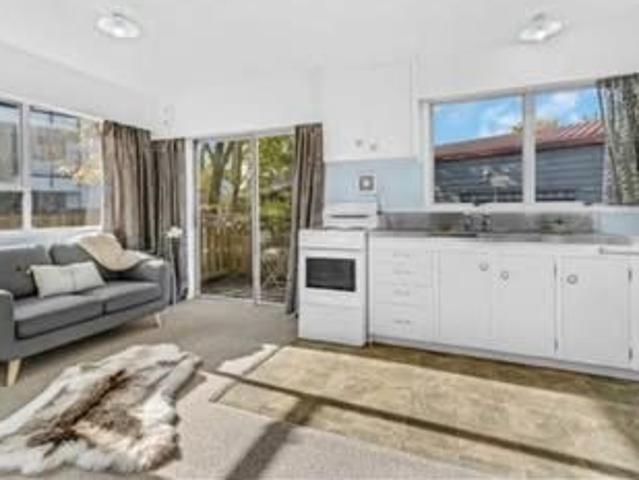 House for rent in Rānui, Henderson-Massey